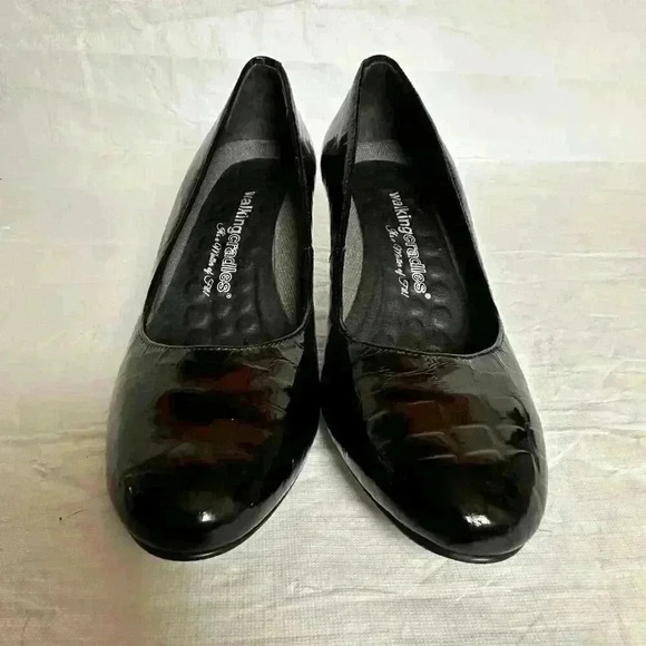 Walking Cradles Joy Pump Heel Black Croc Womens Size 7.5 - Picture 2 of 7